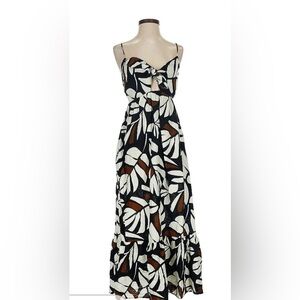 Chic Black and White Leaf Print Maxi Dress